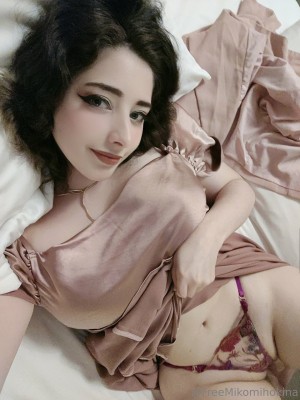 Mikomi Hokina Photo #287