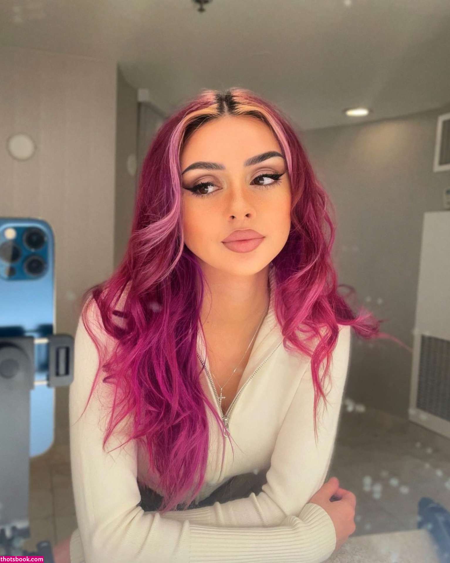 Angelmelly Photo #39