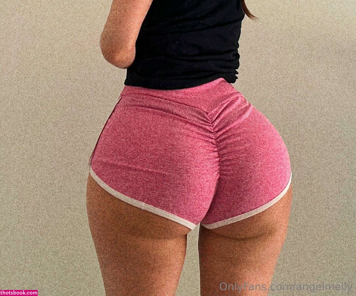 Angelmelly Photo #63