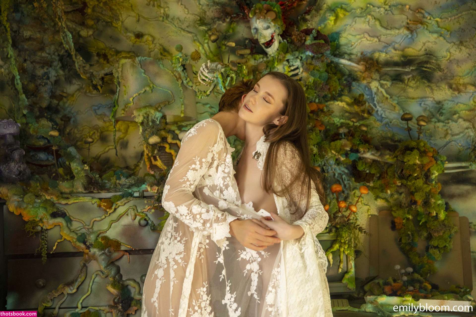 Emily Bloom Photo #274