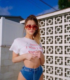 Elsie Hewitt Photo #48