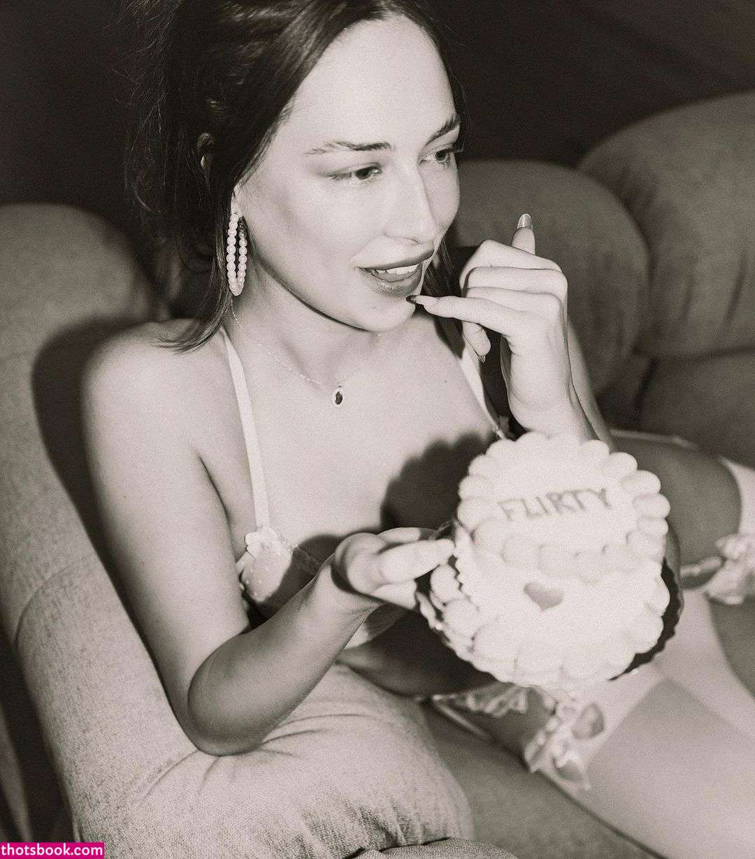 Elsie Hewitt Photo #68