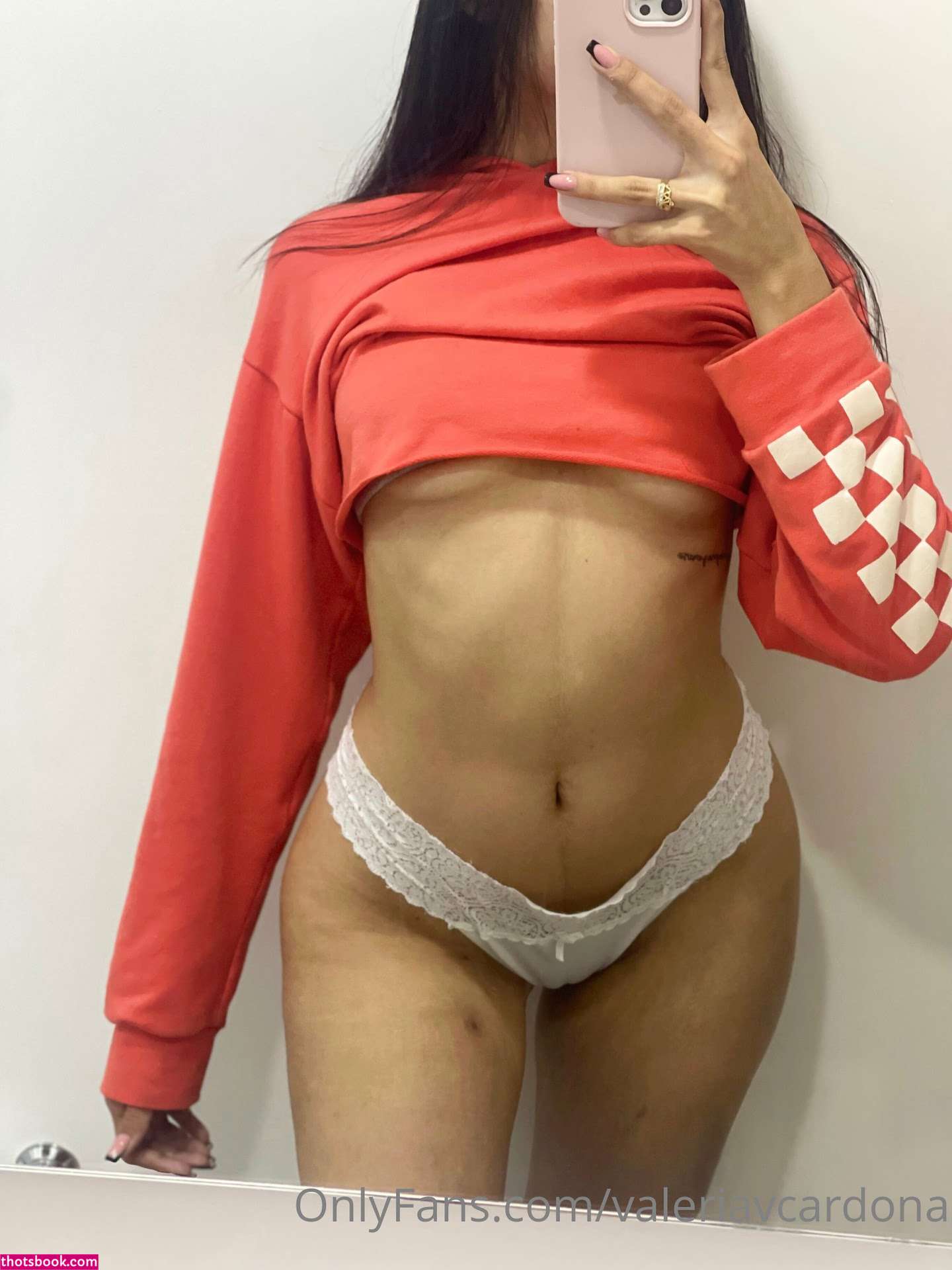 Valeria Cardona Photo #128