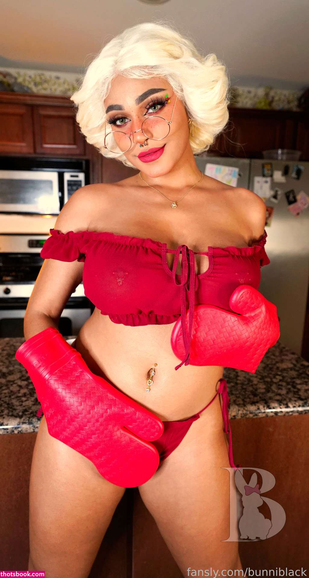 Bunni Black Photo #747