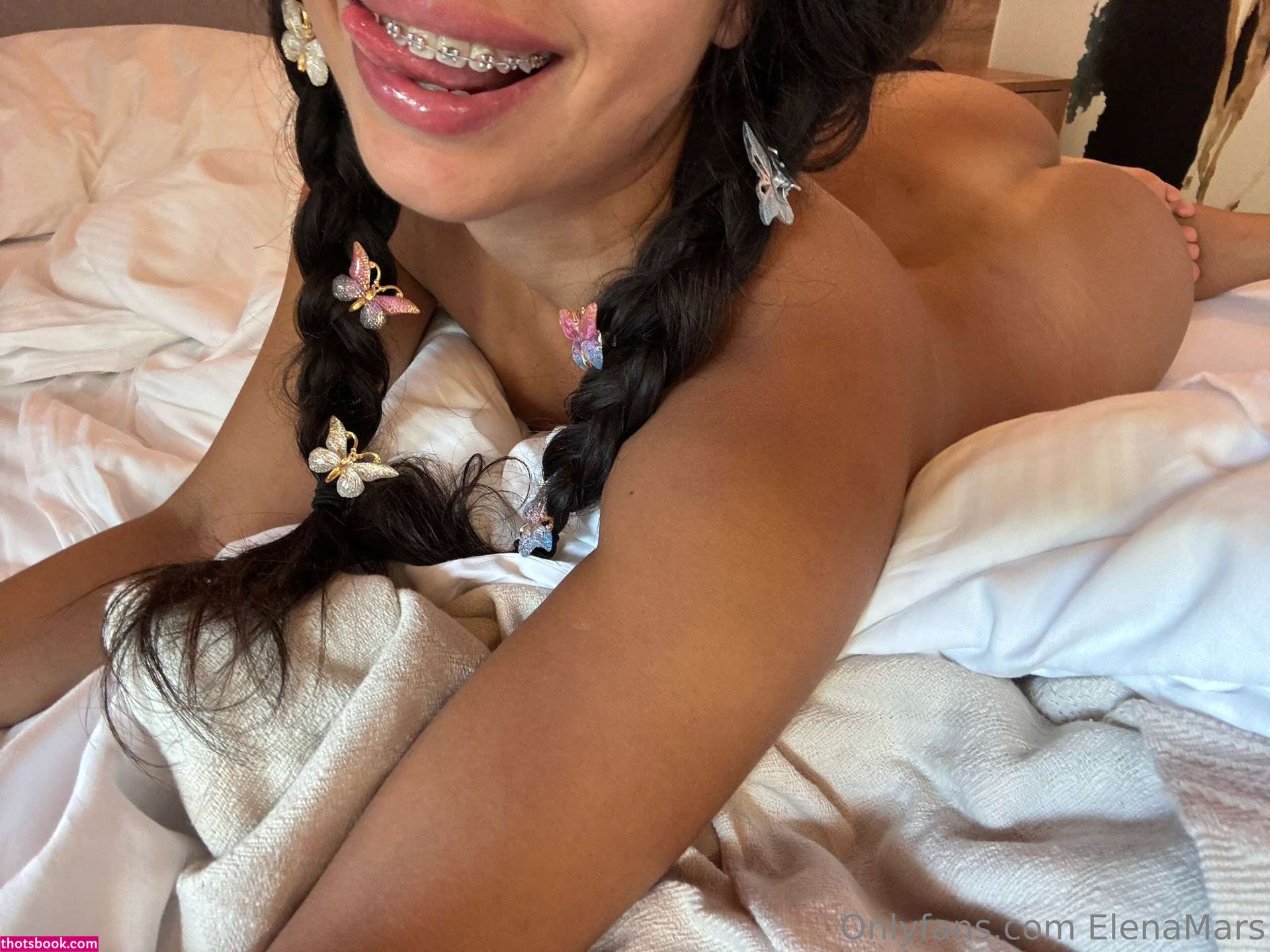 elenamarsofficial Photo #25