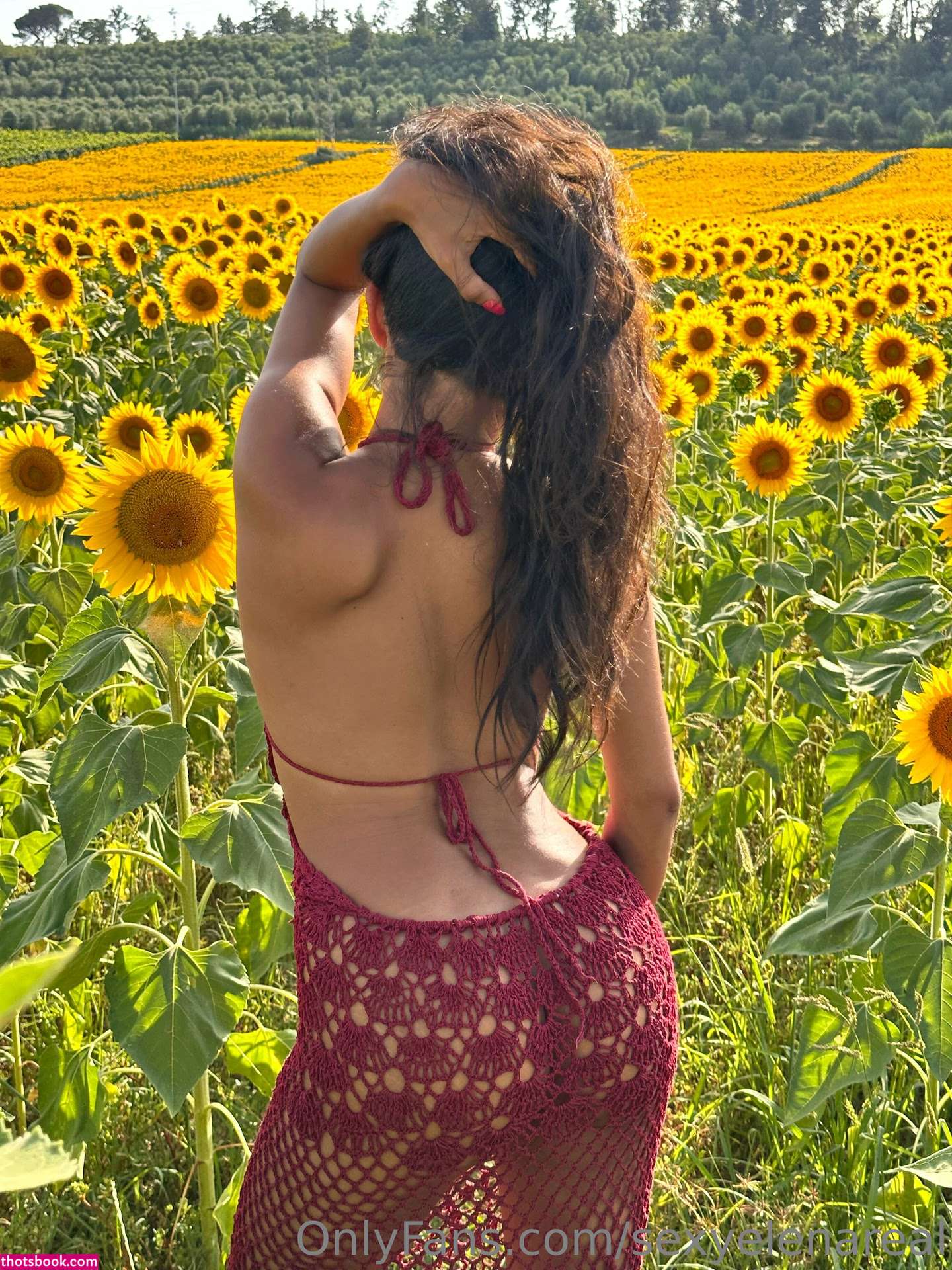 elenamarsofficial Photo #55