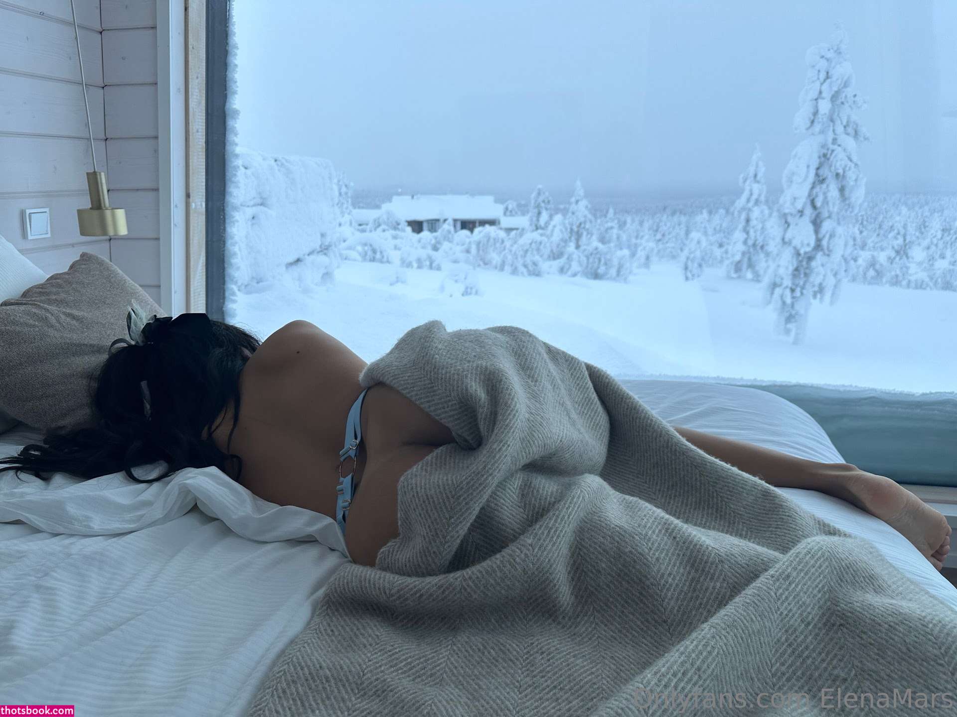 elenamarsofficial Photo #81