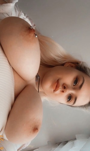 Levana Banana Post #2