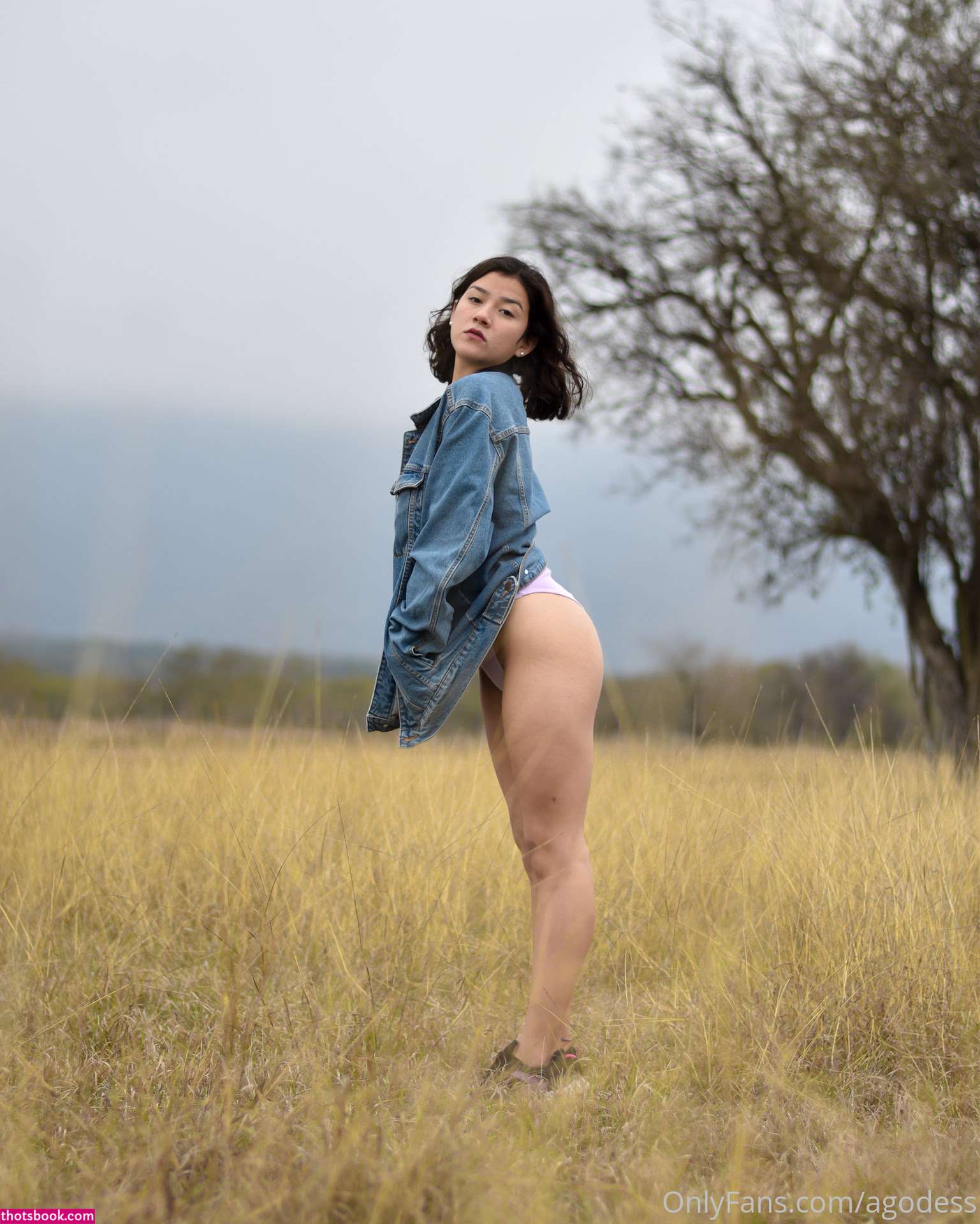 Yazmin Cabrera Photo #27