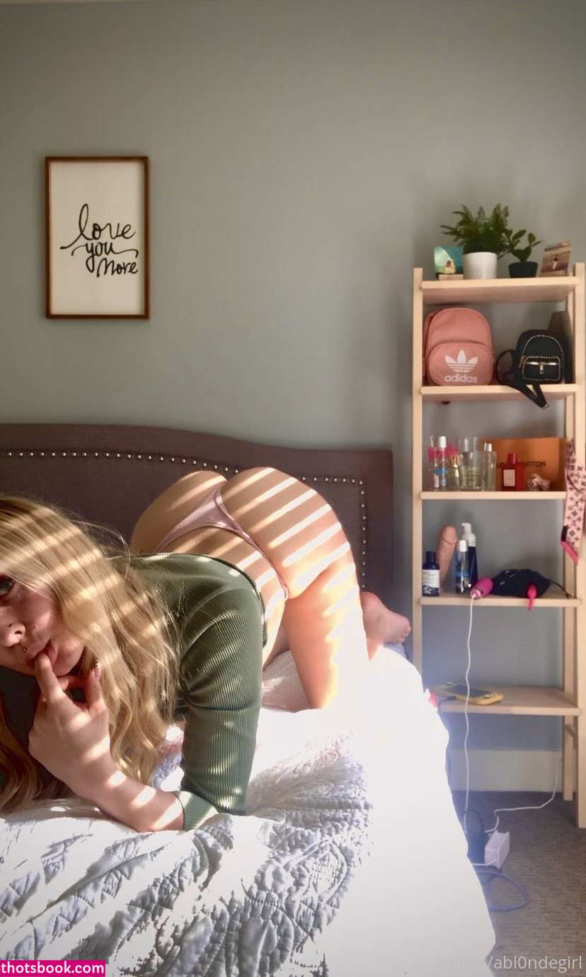 Abl0ndegirl Photo #164