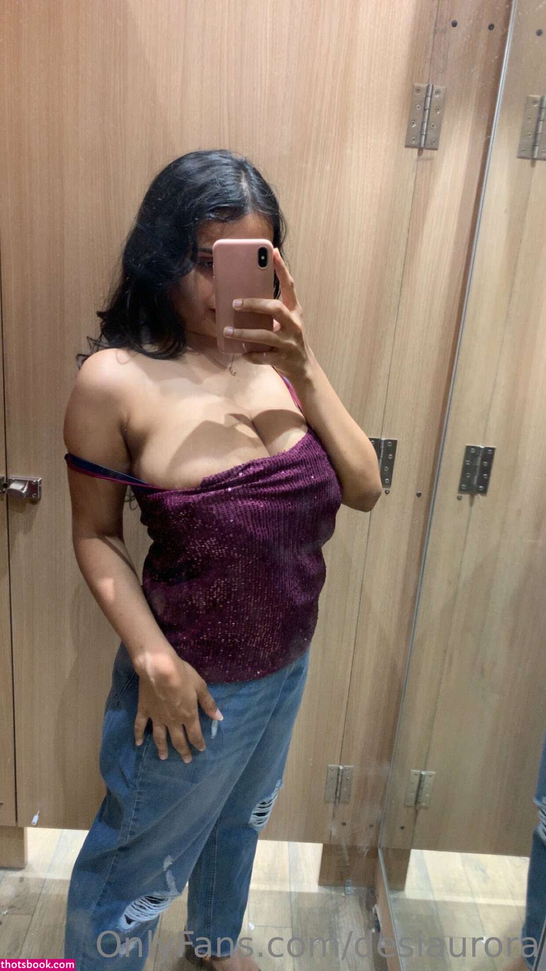 Desiaurora Photo #30