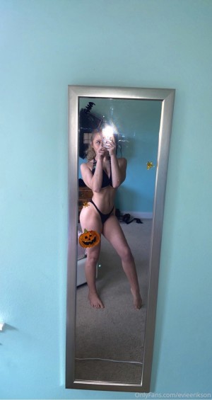 Evie Erikson Photo #19