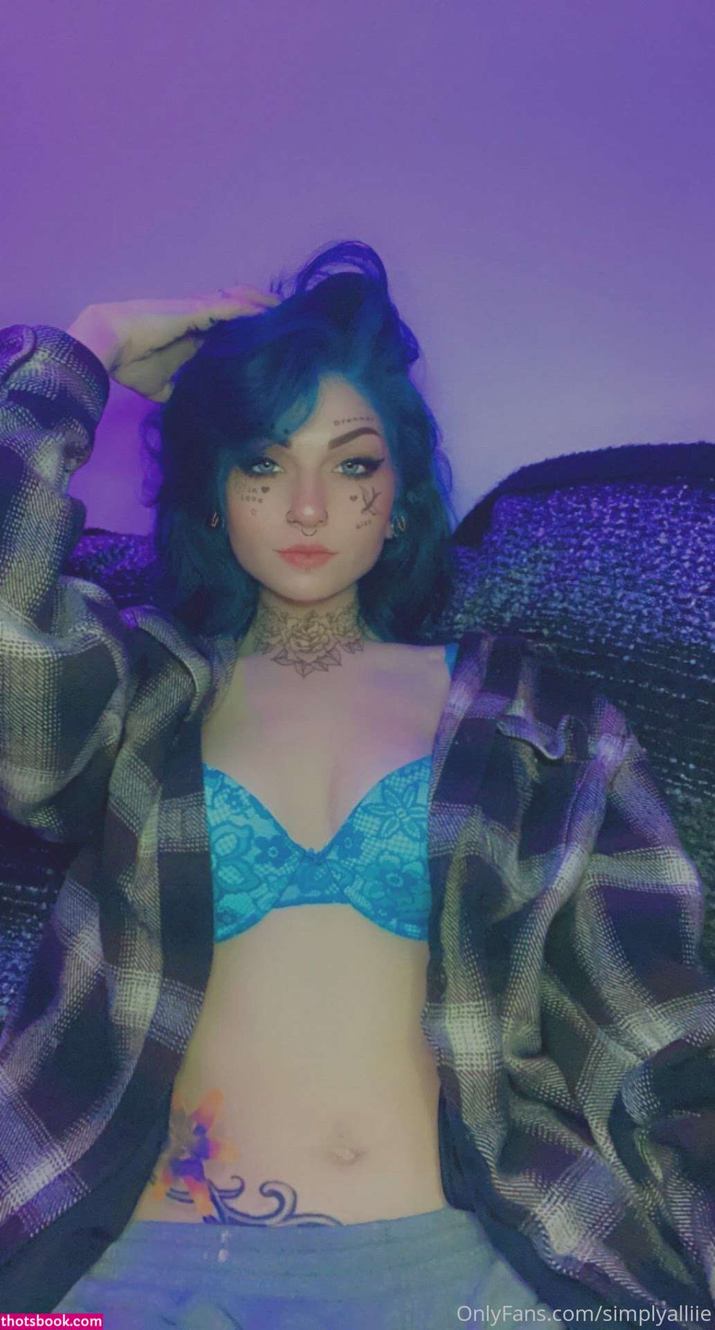 simplyalliie Photo #25