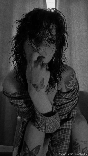 simplyalliie Photo #38