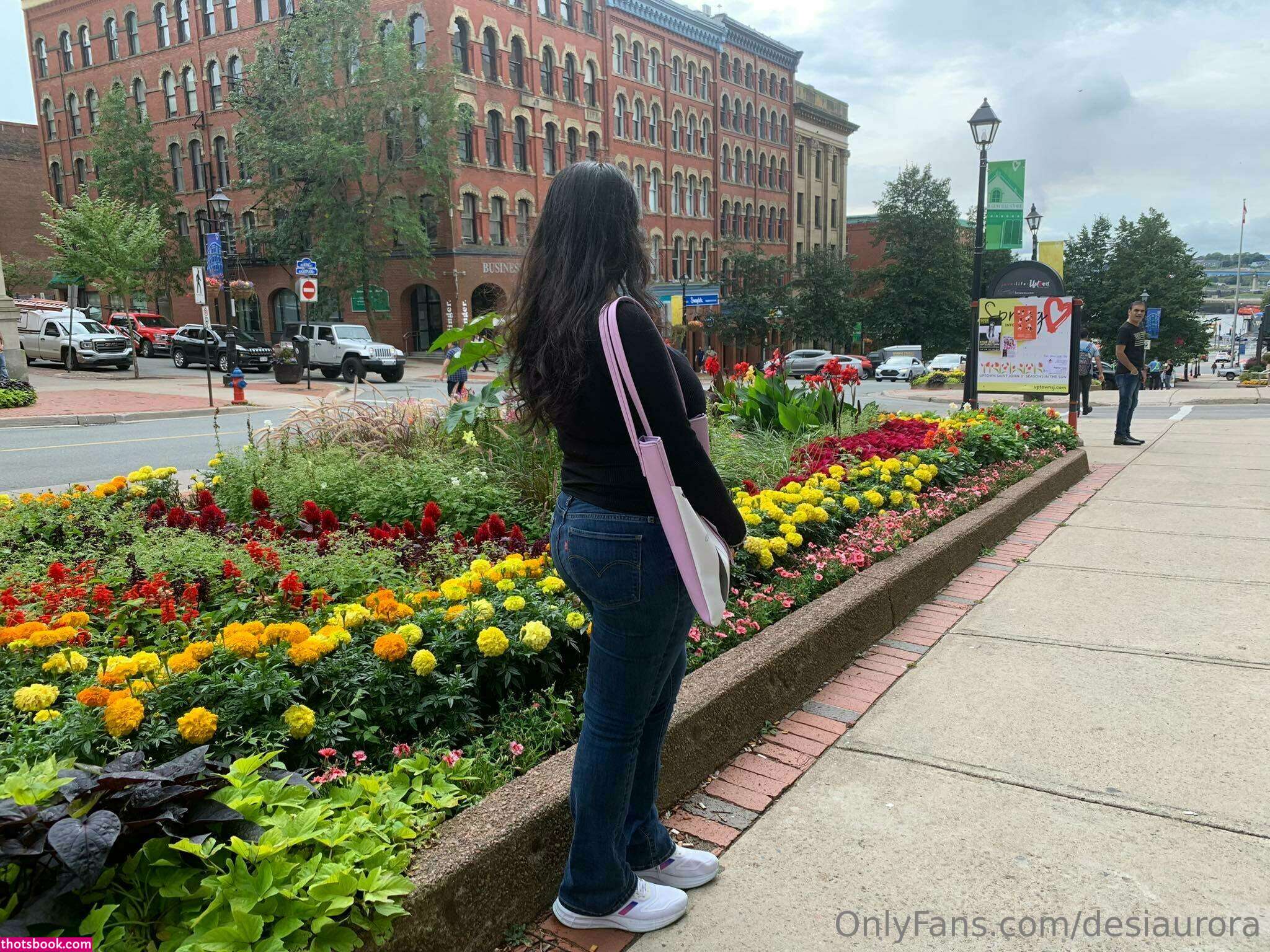 Desiaurora Photo #59