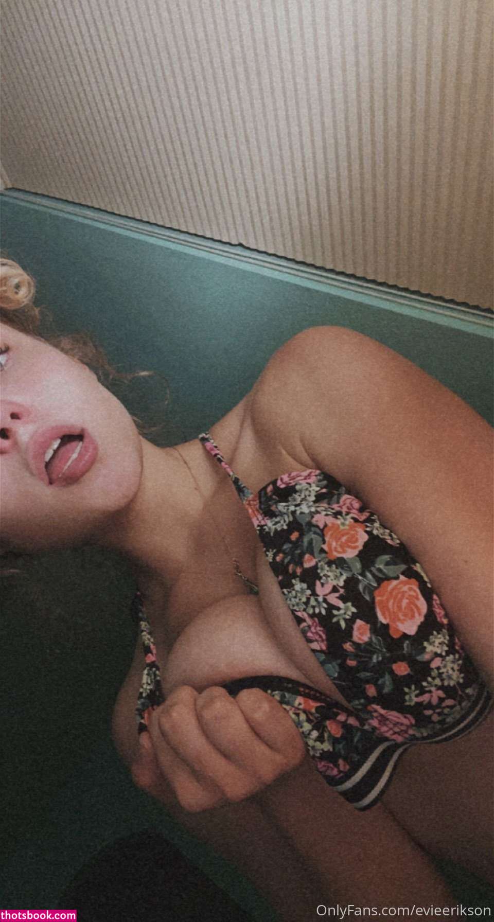 Evie Erikson Photo #103