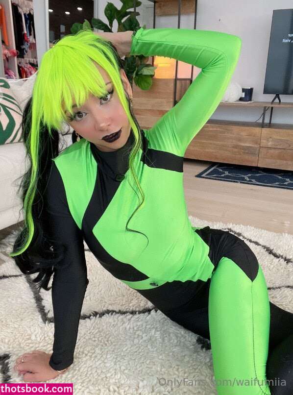 Izzybunnies Photo #1263