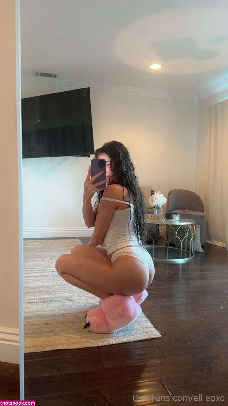 Ellie Vandeel Photo #87