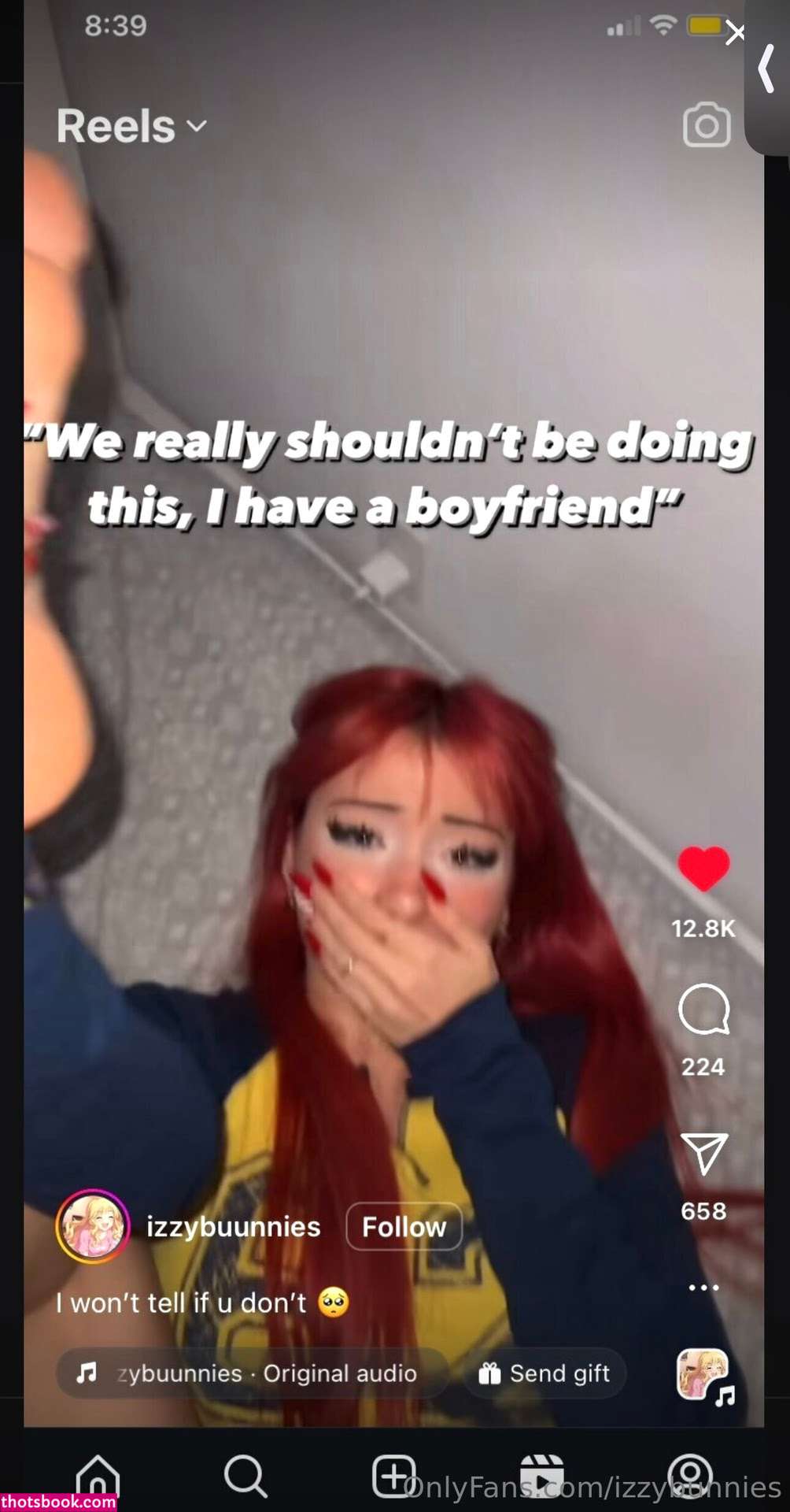 Izzybunnies Photo #1372