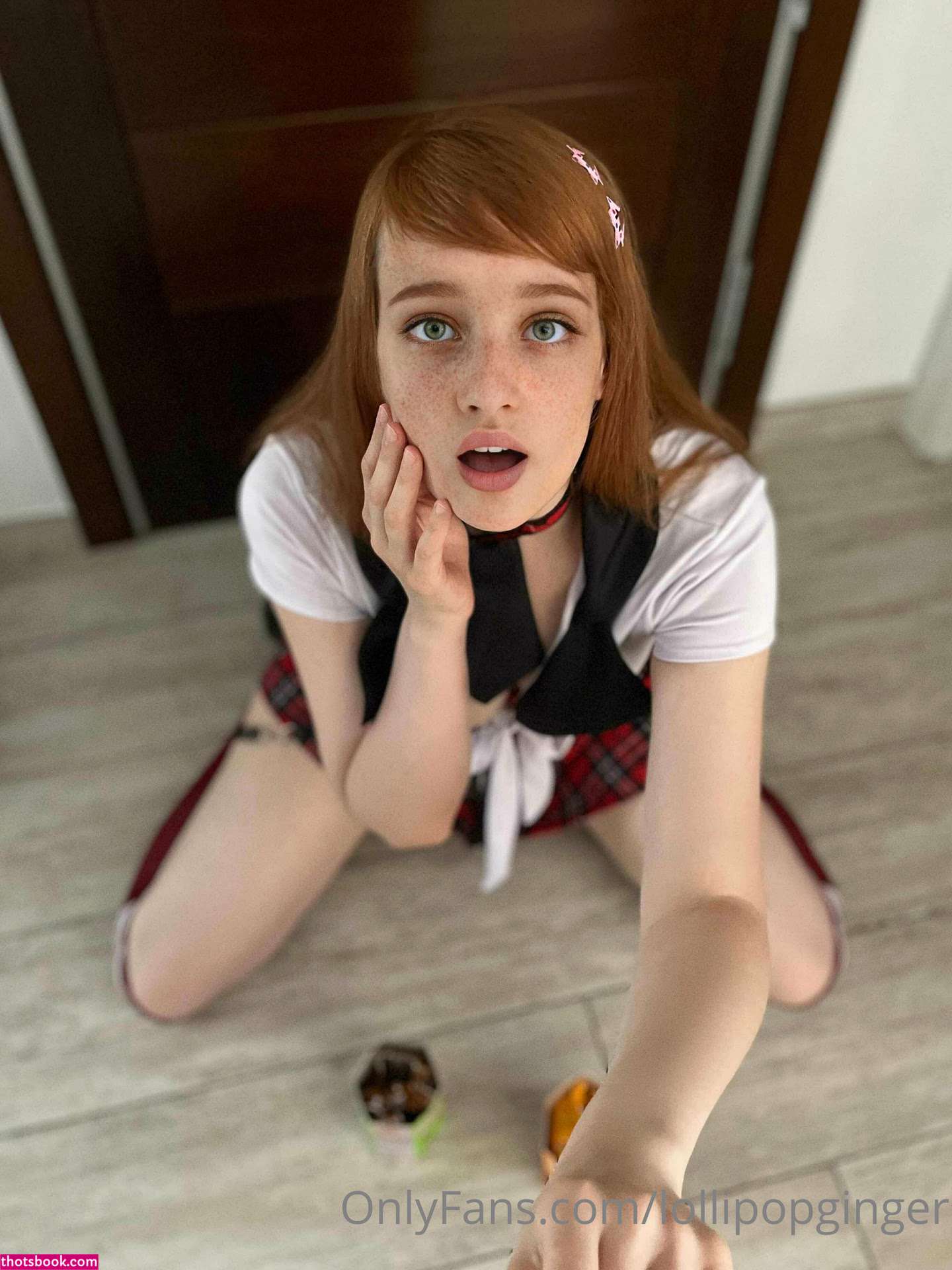 Lollipopginger Photo #77