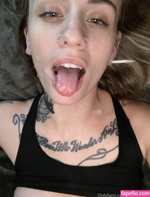 Darnit Domi Photo #2