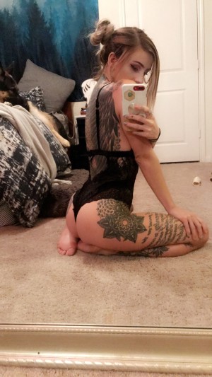 Darnit Domi Photo #32