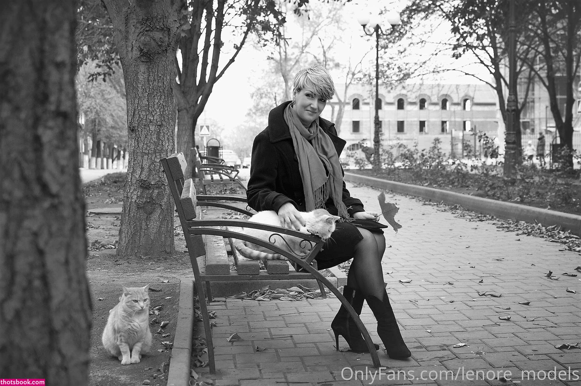 Lovely Lenore Photo #27