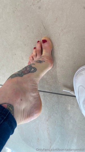 bonitadangerdoll Photo #136