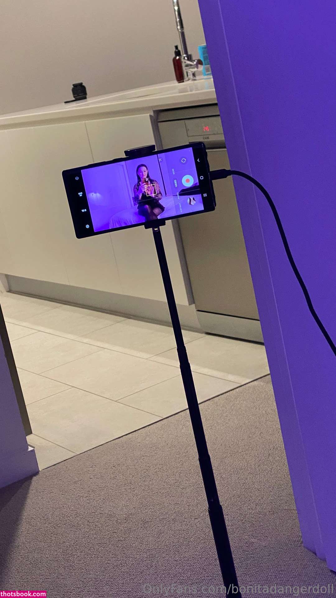 bonitadangerdoll Photo #190