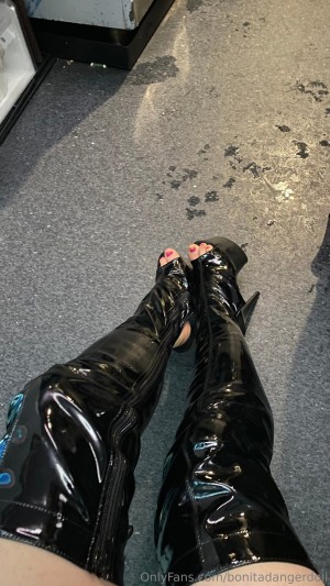 bonitadangerdoll Photo #229