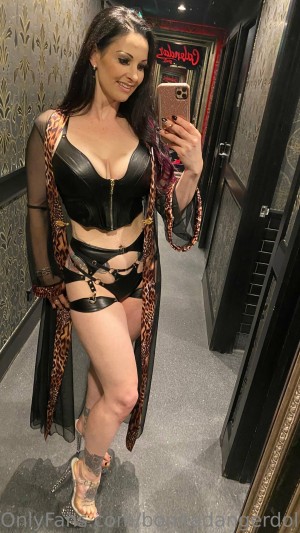 bonitadangerdoll Photo #237