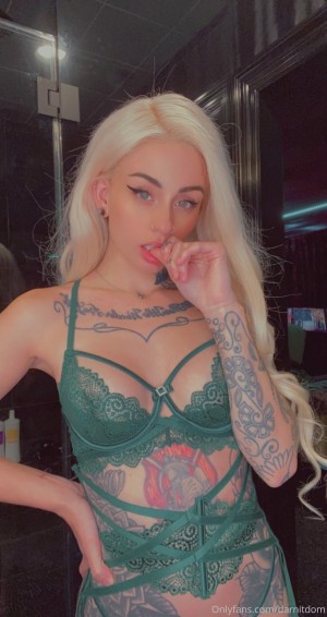 Darnit Domi Photo #123