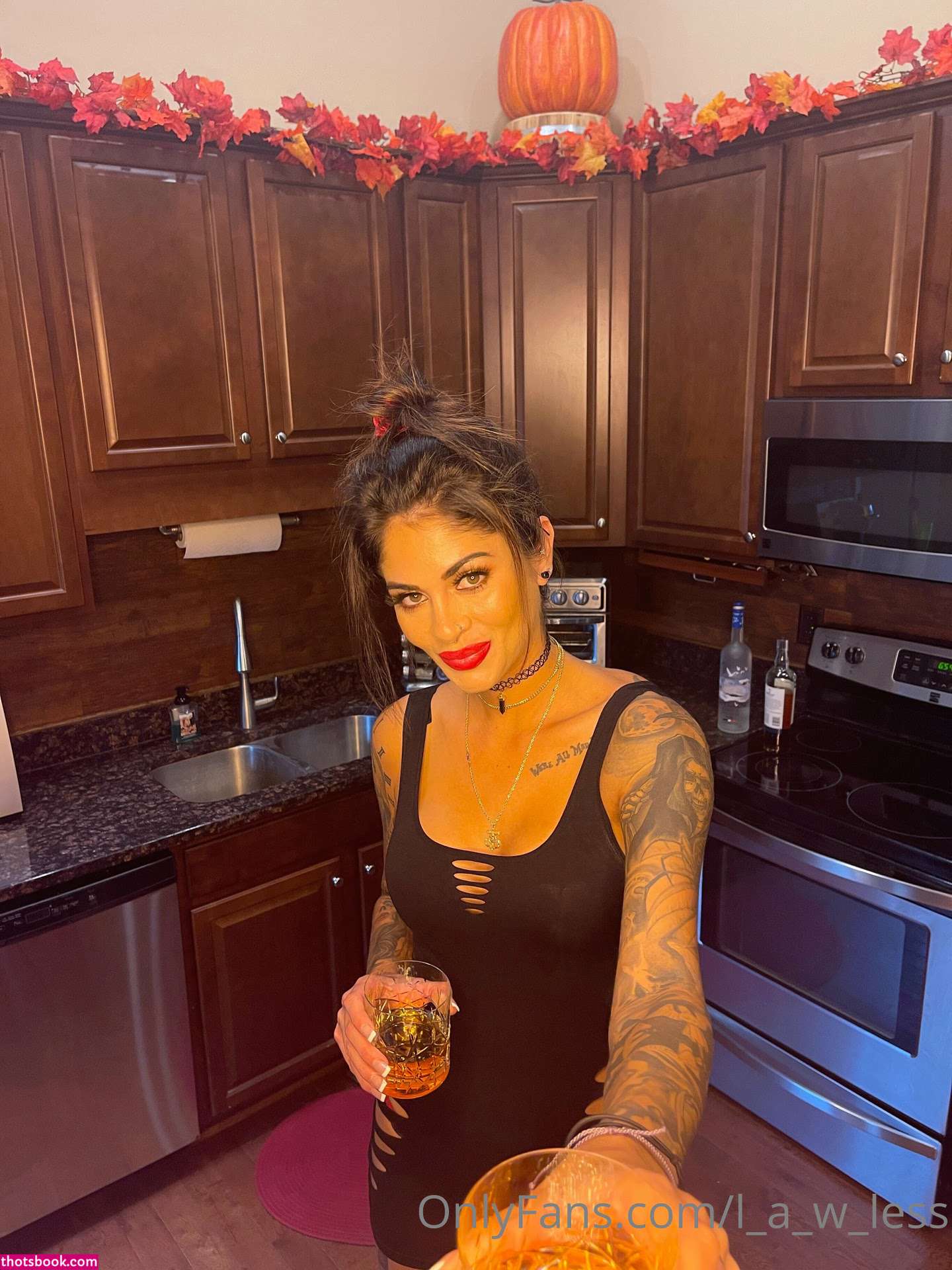 Lena Lawless Photo #11