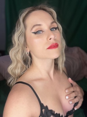 Mackenzie Sterner Photo #35