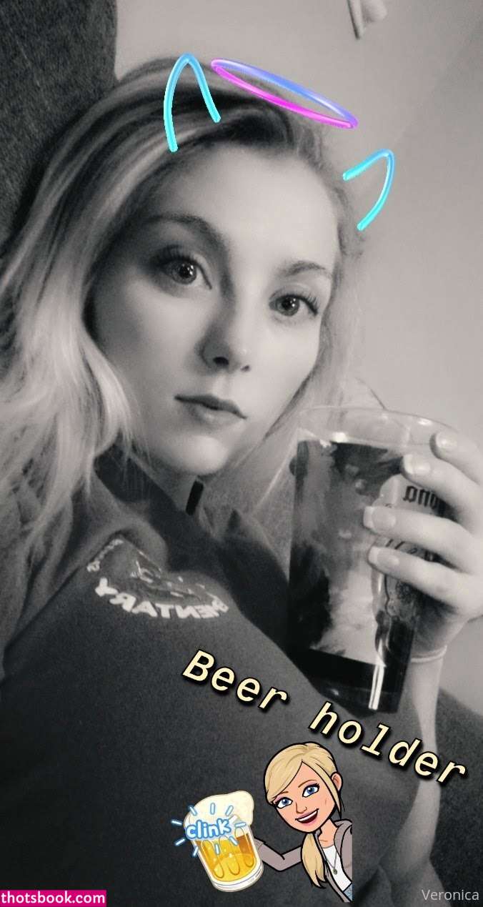 Veronica Marzzz Photo #4