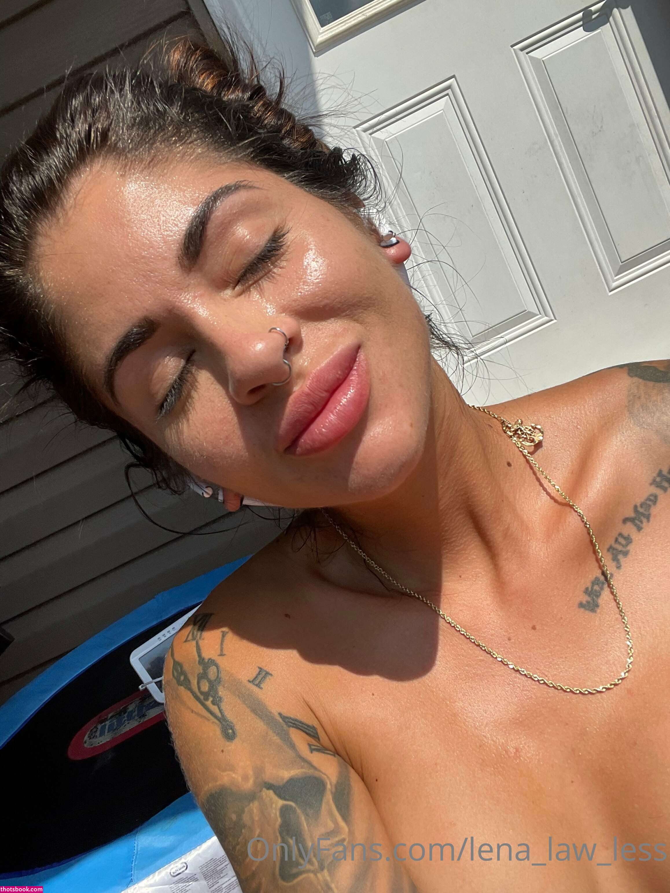 Lena Lawless Photo #83