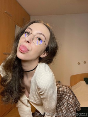 Longlegzzz Photo #112