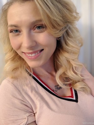 Veronica Marzzz Photo #185