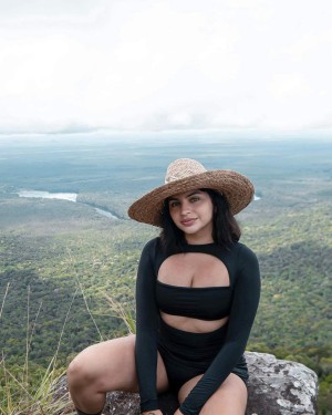 Marianyyaa Photo #23