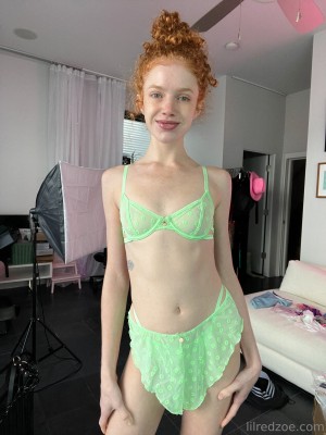 Zoe Canbebought Photo #109