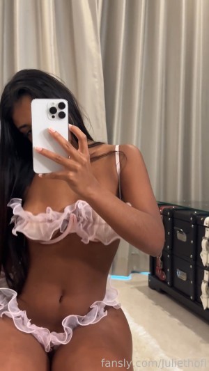 Juliethoflreal Video #126