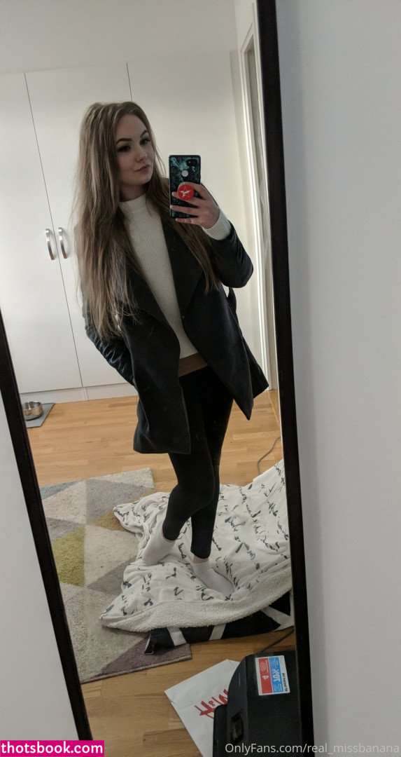 Miss Banana Photo #59