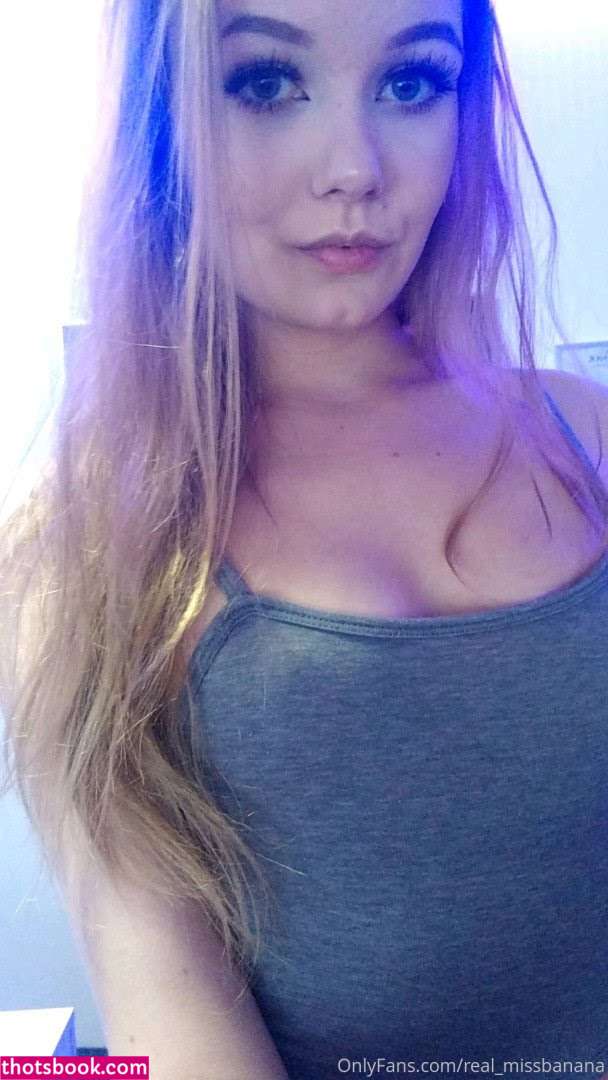 Miss Banana Photo #75