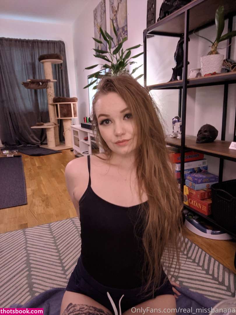 Miss Banana Photo #106