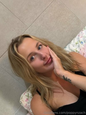 Strawberrykittenn Post #3