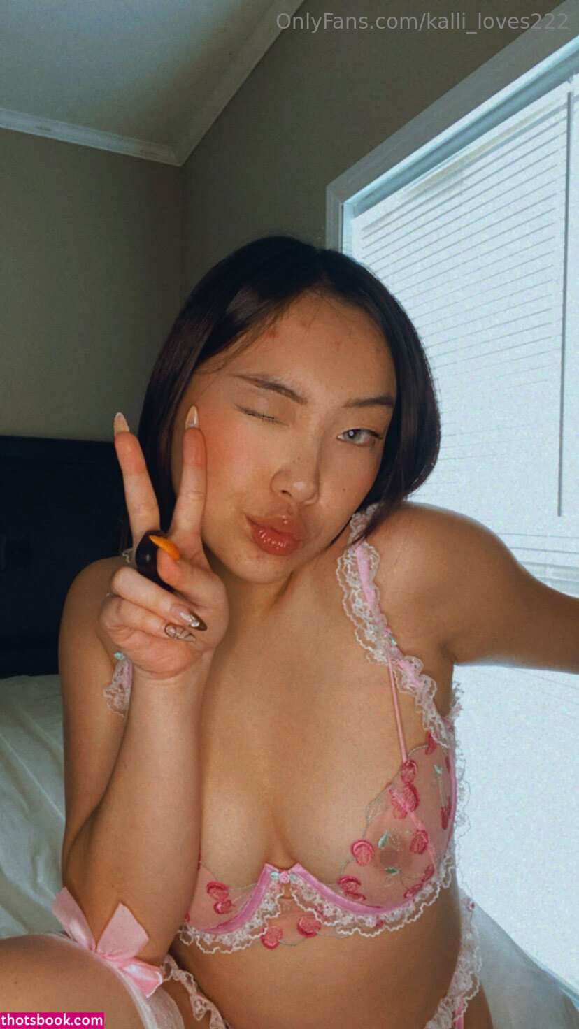 waifupeanut Photo #49