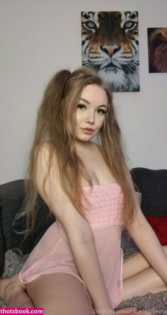 Miss Banana Photo #194