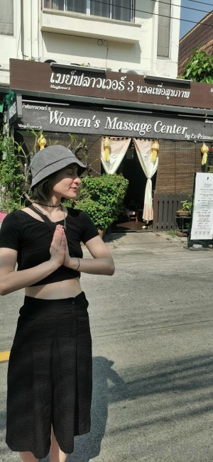 Miss Flora Femdom Photo #123