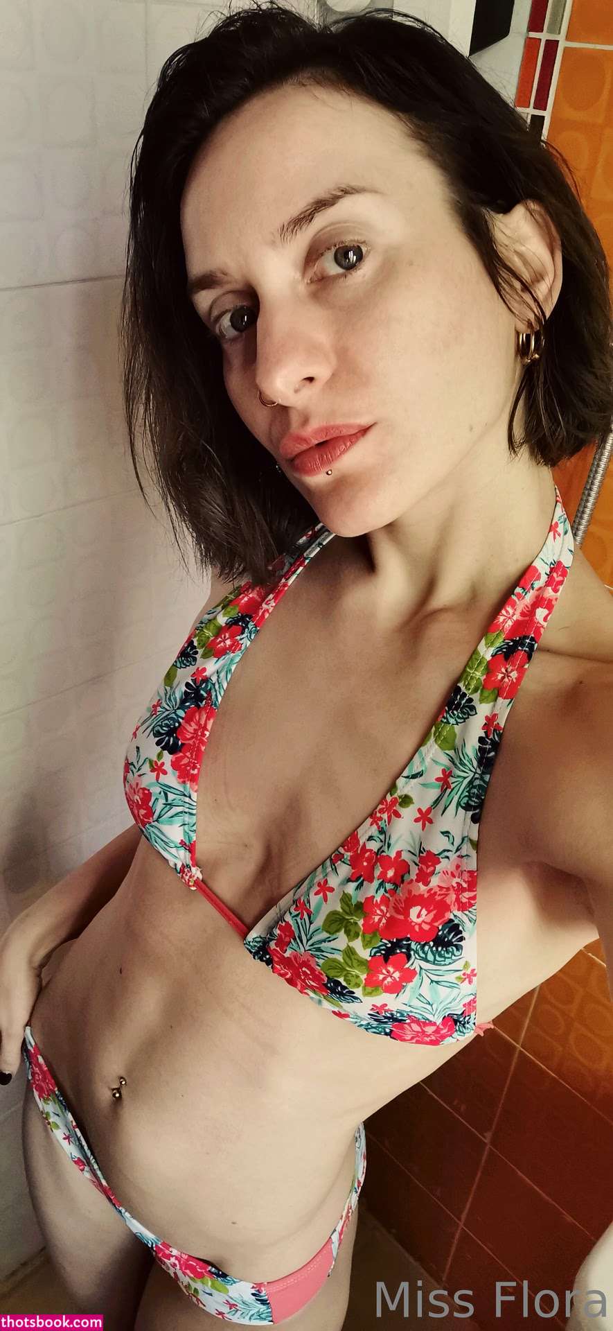 Miss Flora Femdom Photo #233