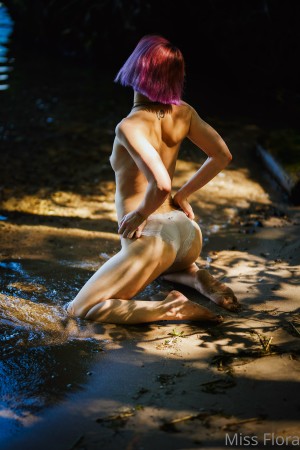 Miss Flora Femdom Photo #234